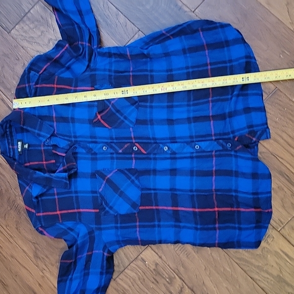 a.n.a Button up ❤💙 - Picture 6 of 7